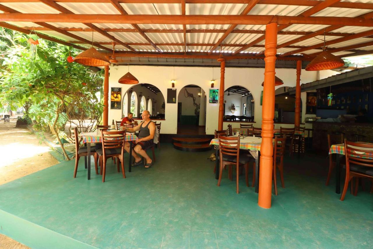 Hotel Susantha Garden Бентота Экстерьер фото